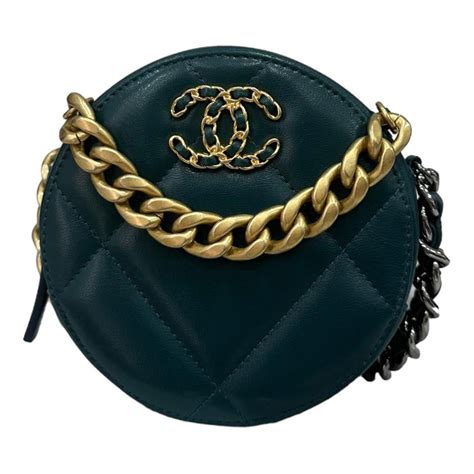 Chanel 19 Round Verde Bottiglia 2021 For Sale at 1stDibs